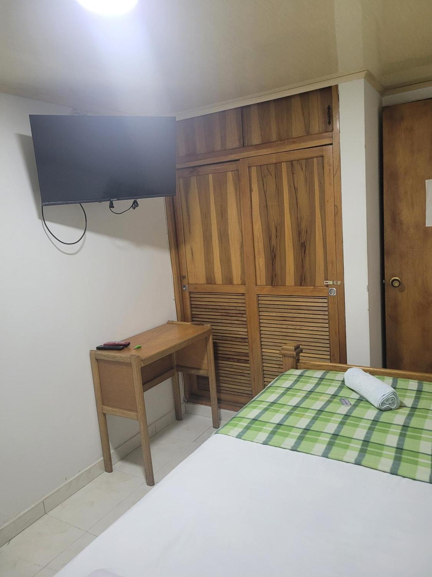 Hotel San Vicente 메딜린 외부 사진
