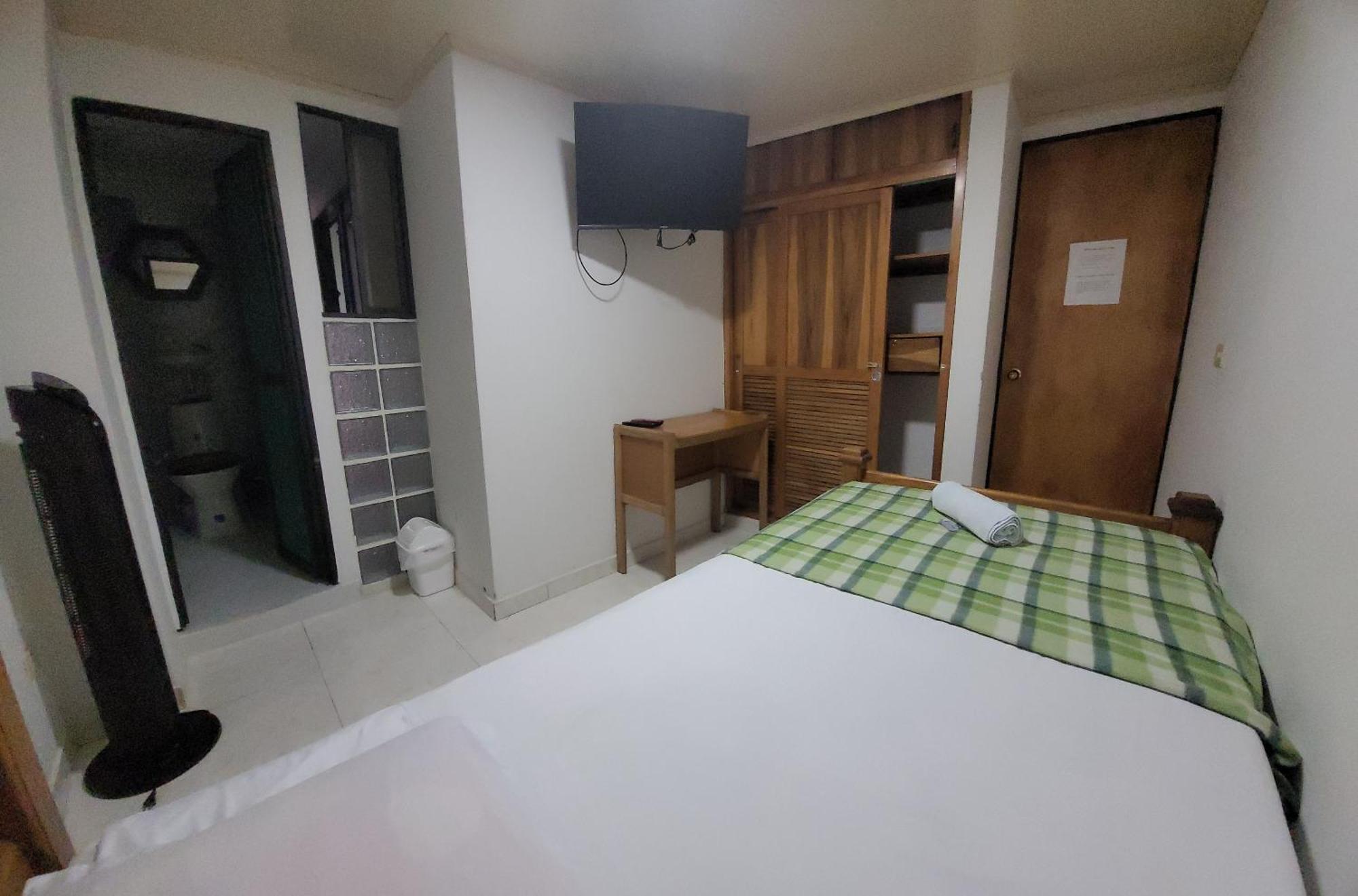 Hotel San Vicente 메딜린 외부 사진