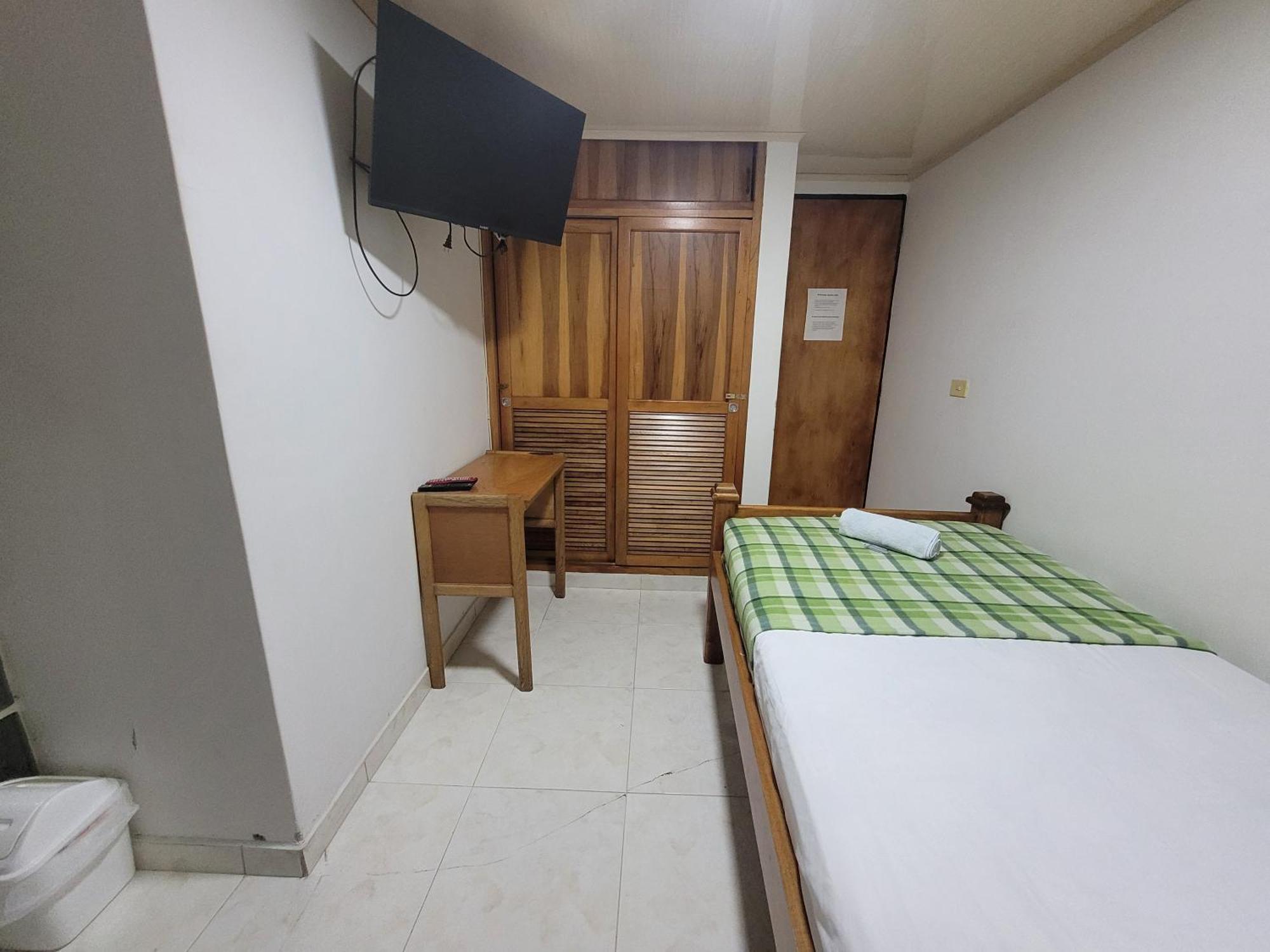 Hotel San Vicente 메딜린 외부 사진