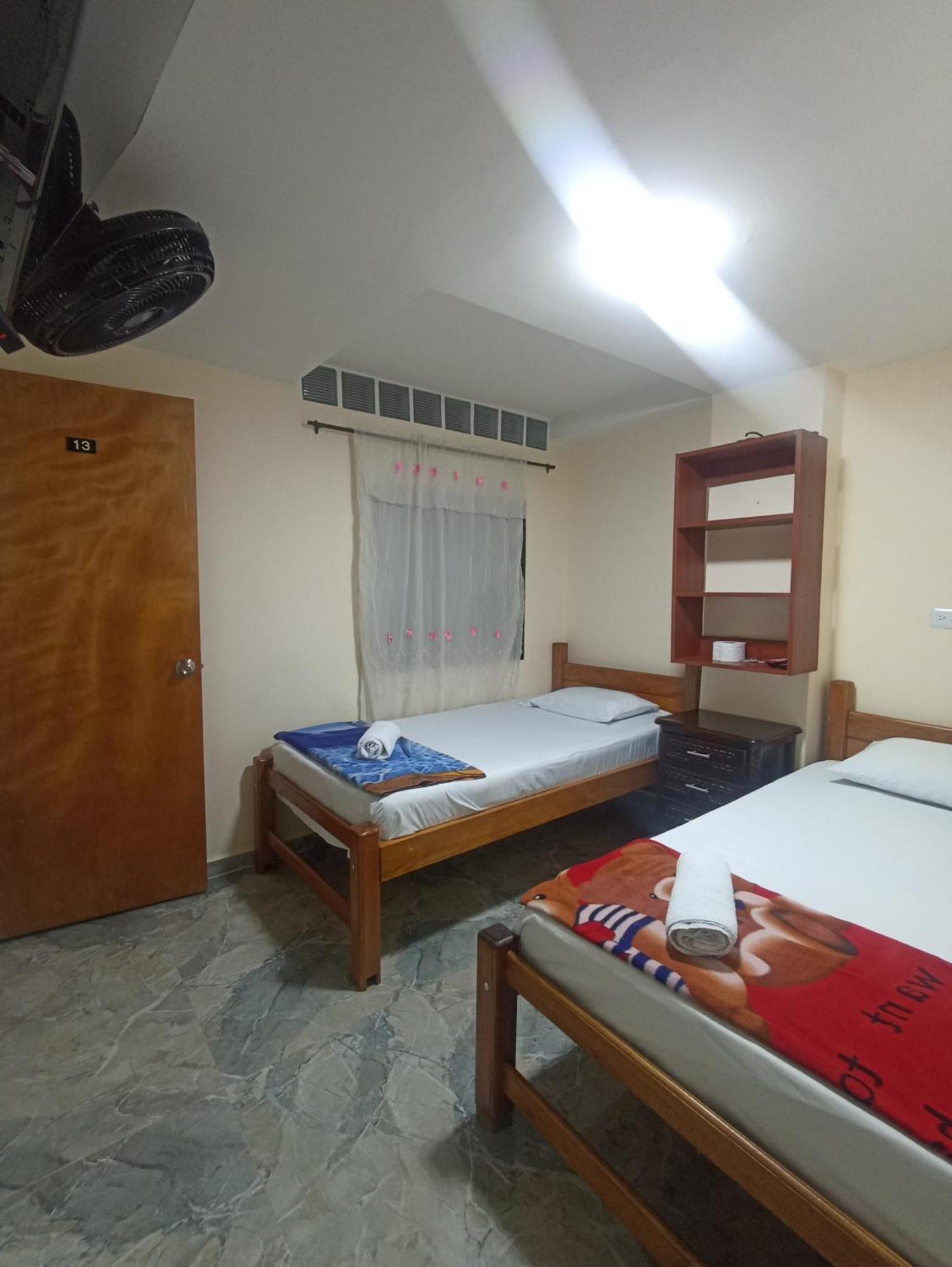 Hotel San Vicente 메딜린 외부 사진
